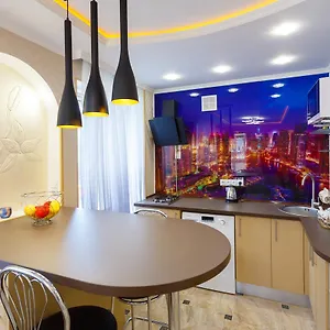 Апартаменты Near Railway Station